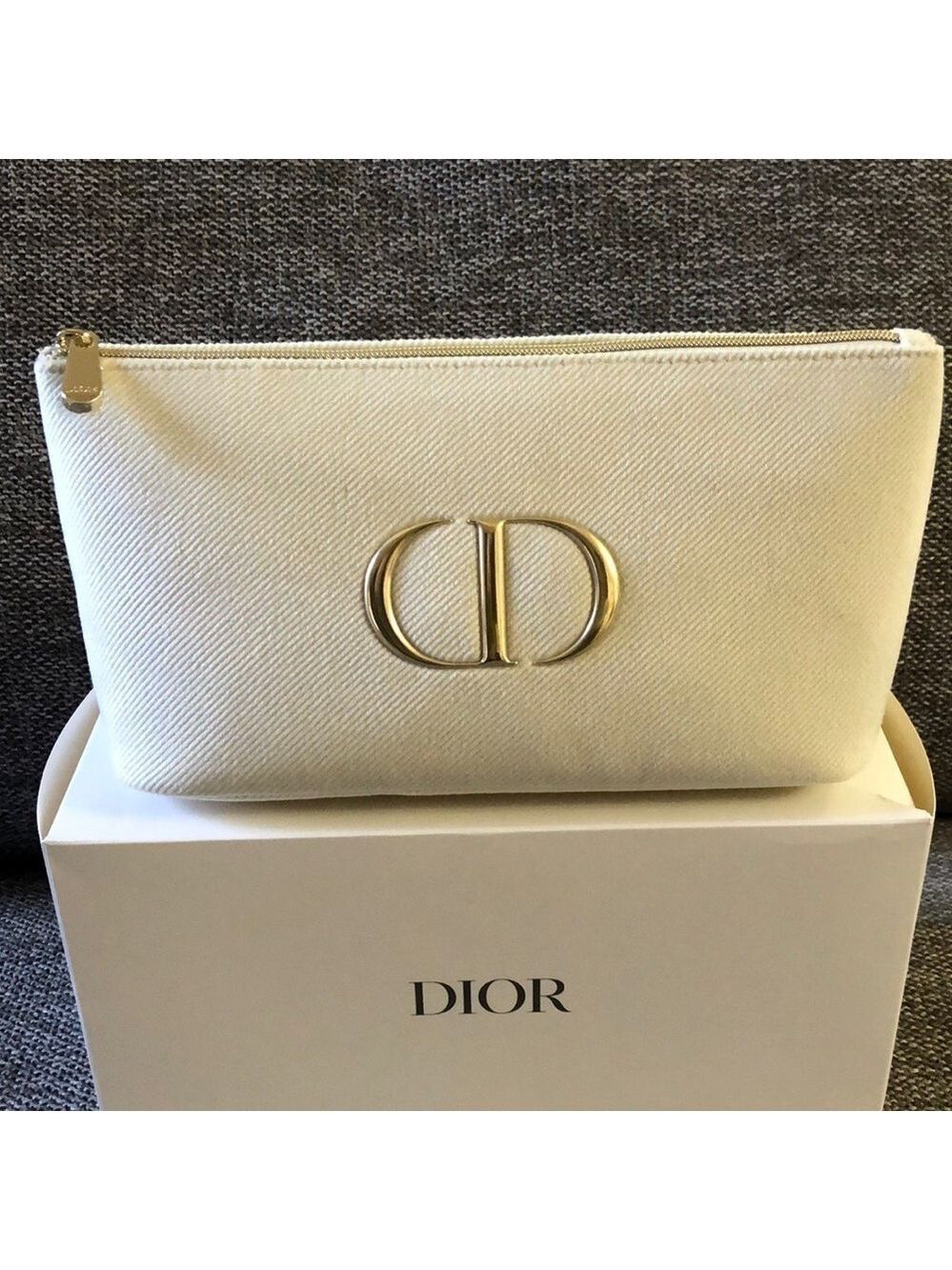 Dior Beauty Makeup Bag Pouch Off White Velvet Medium Makeup Bag Authentic - Picture 4 of 14